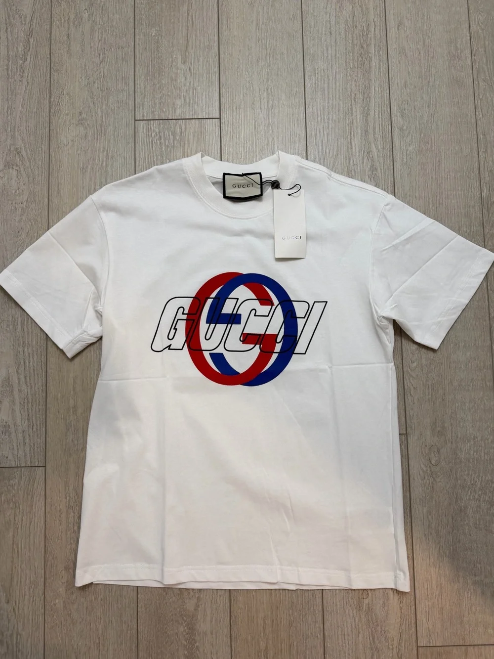 GUCCI White Interlocking Logo Graphic T-Shirt — Size S